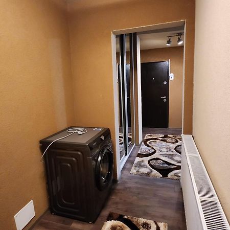 Apartament Iulius 4 Curtea de Argeş Esterno foto