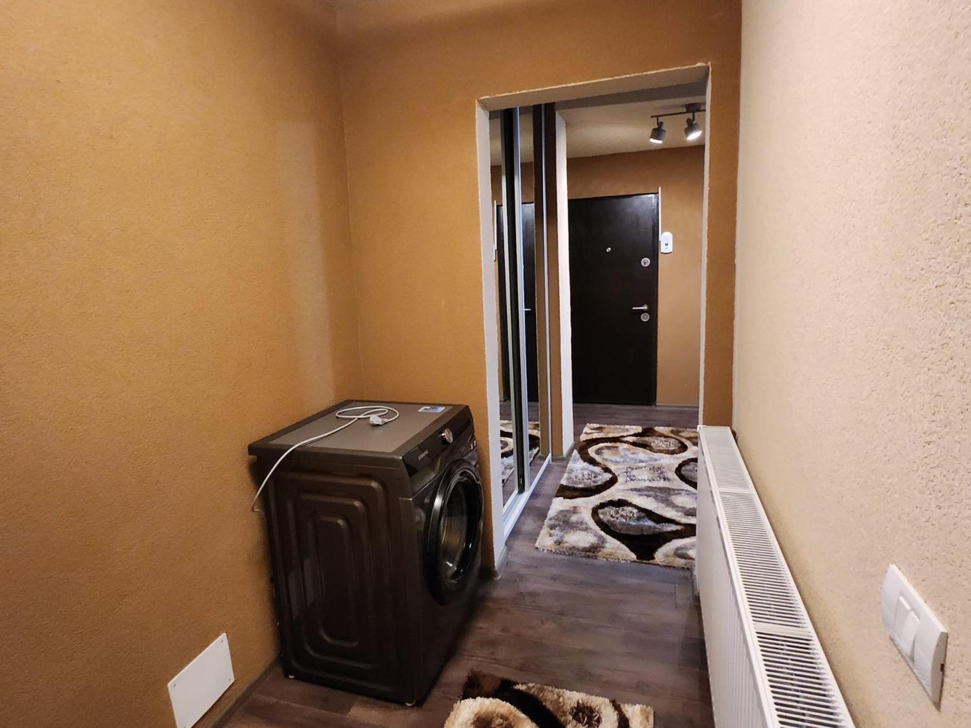 Apartament Iulius 4 Curtea de Argeş Esterno foto